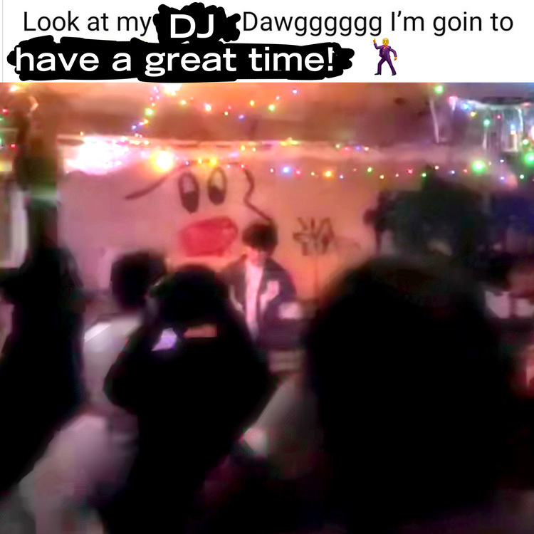 look at my dj dawg.jpg