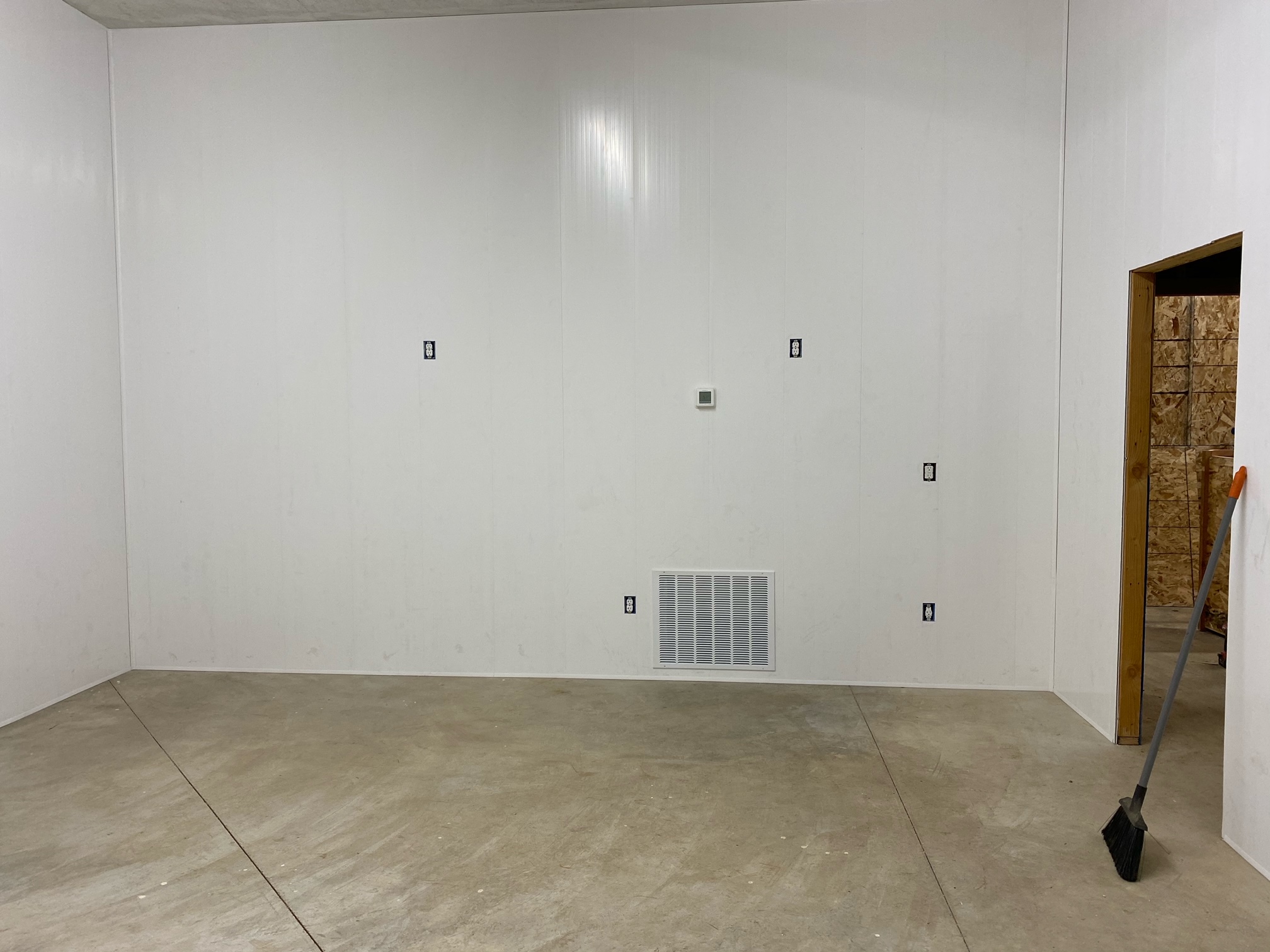 vinyl covered drywall.jpeg