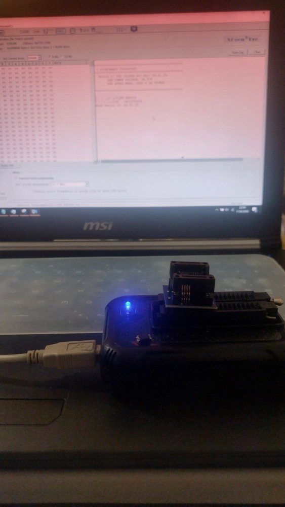 In-Circuit SPI Flashing with SOIC8 Clip