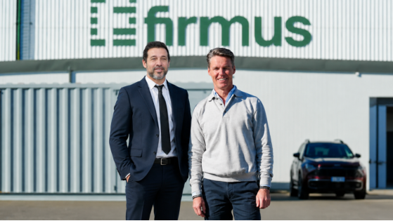 Barchart Slickorps Visits Australia, Discusses AI Factory Collaboration Direction with Firmus.png