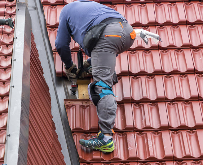 roof repair.jpg